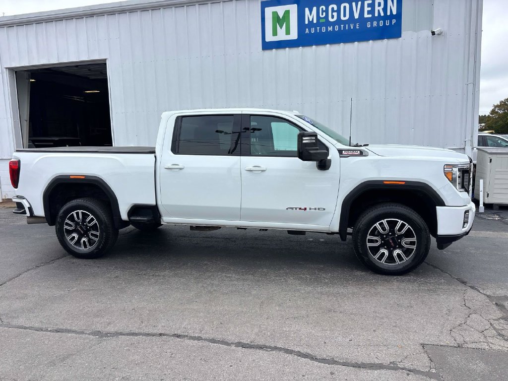 Used 2023 GMC Sierra 2500 AT4 AWD/4WD image 6