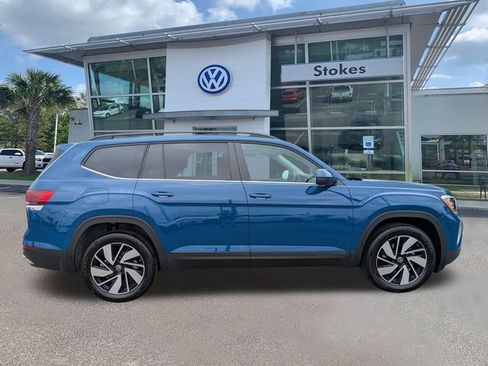 New 2026 Volkswagen Atlas SE image 3