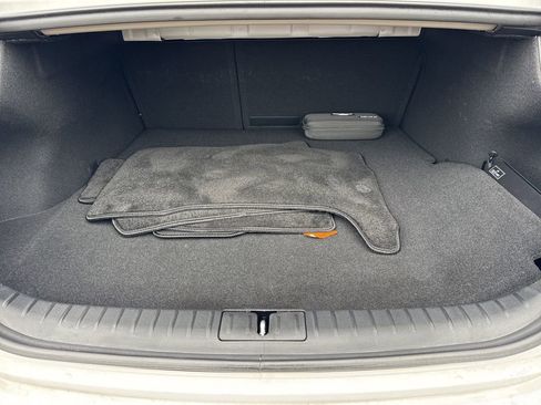 Used 2026 Genesis G70 2.5T Prestige image 18