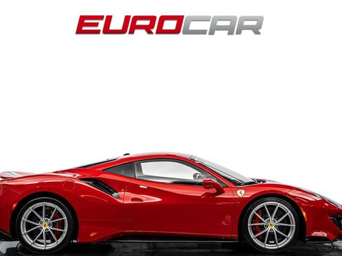 Used 2019 Ferrari 488 Pista Coupe RWD image 6