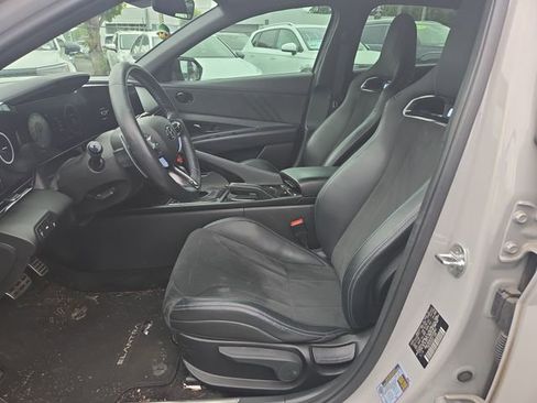 Used 2023 Hyundai Elantra N FWD image 10