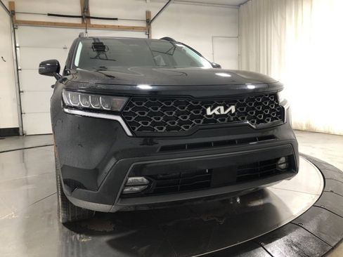 Certified 2023 Kia Sorento X-Line EX image 2