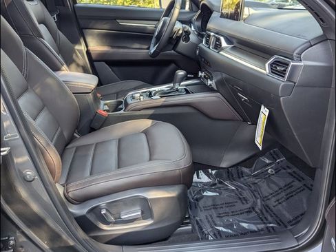 New 2025 MAZDA CX-5 Signature image 25