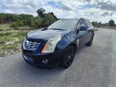 Used 2015 Cadillac SRX Performance w/ Driver Awareness Package FWD image 2