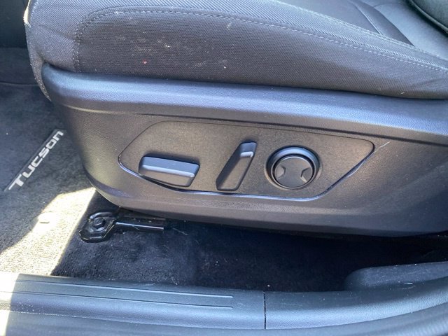 Used 2022 Hyundai Tucson SEL FWD image 14