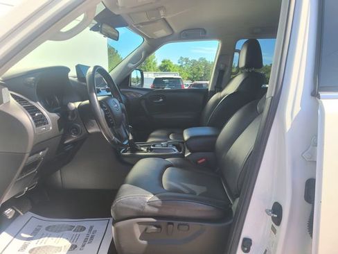 Used 2021 Nissan Armada SV AWD/4WD image 4