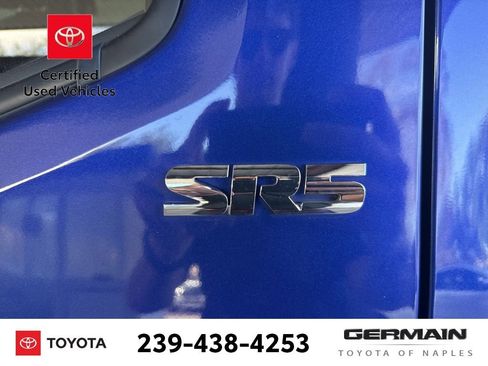 Used 2023 Toyota Tacoma SR5 w/ Technology Package image 9