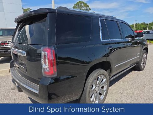 Used 2015 GMC Yukon Denali w/ Premium Package AWD/4WD image 6