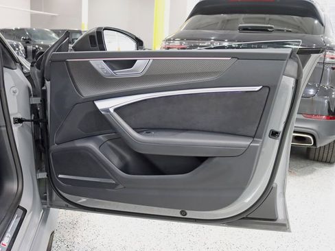 Used 2024 Audi RS 7 Performance AWD/4WD image 45