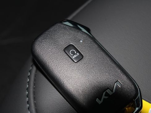 New 2025 Kia Niro Wind w/ Wind Preserve Package image 16