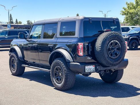 Used 2023 Ford Bronco Wildtrak AWD/4WD image 2