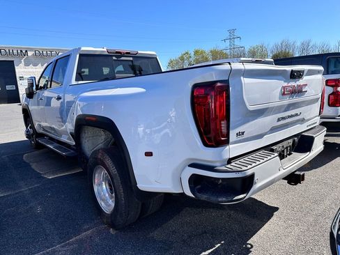 Used 2023 GMC Sierra 3500 Denali w/ Denali Ultimate Package AWD/4WD image 3