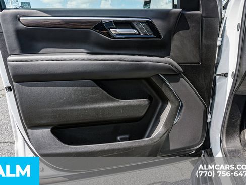 Used 2025 Chevrolet Tahoe LT AWD/4WD image 54