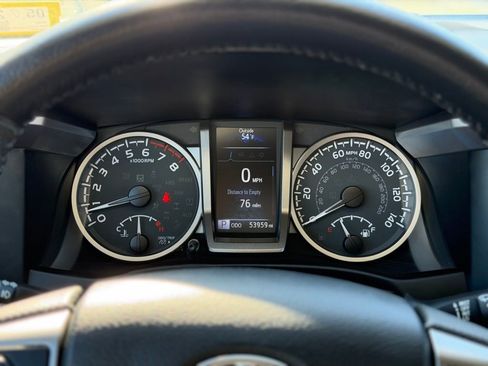 Used 2023 Toyota Tacoma SR5 AWD/4WD image 12