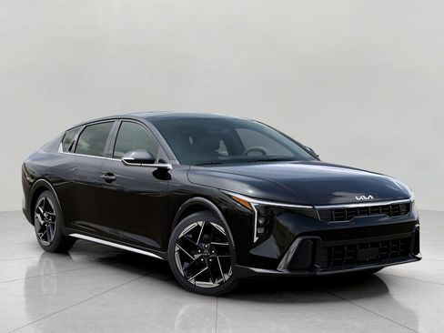 New 2026 Kia K4 GT-Line FWD image 8