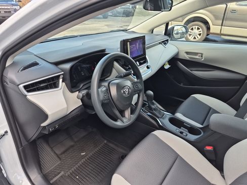 Used 2026 Toyota Corolla LE image 12