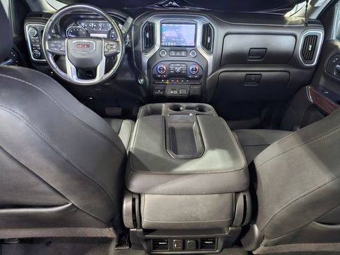 Used 2021 GMC Sierra 1500 SLT w/ X31 Off-Road Package AWD/4WD image 39