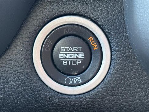 Used 2024 RAM 2500 Big Horn w/ Level 2 Equipment Group image 18