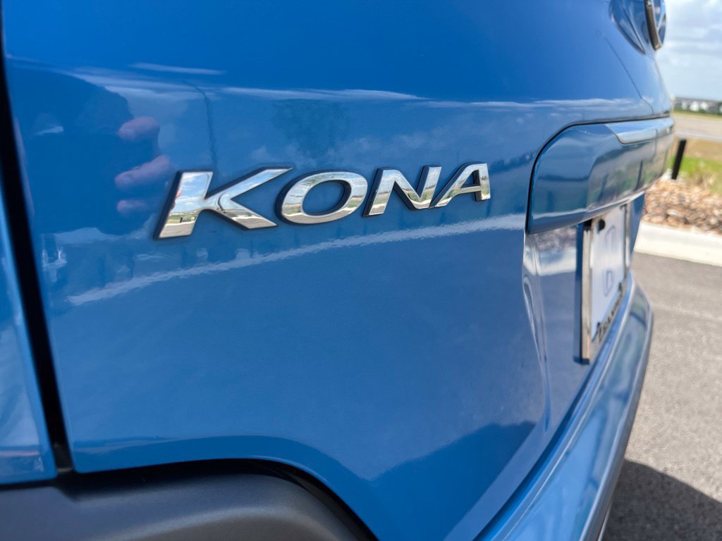 Used 2020 Hyundai Kona Limited FWD image 8
