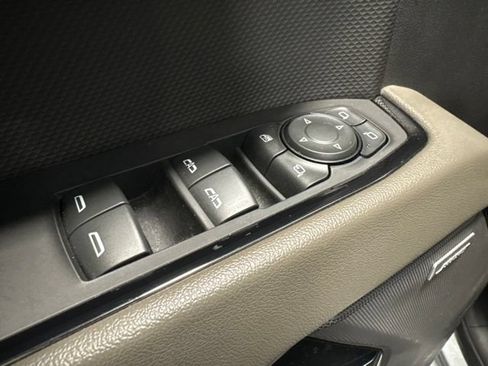 Used 2023 Chevrolet Silverado 1500 ZR2 AWD/4WD image 14