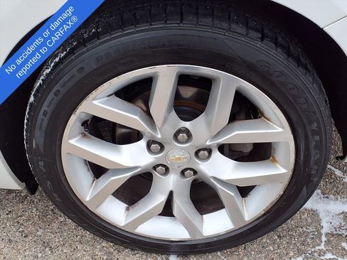 Used 2017 Chevrolet Impala Premier w/ Enhanced Convenience Package image 9