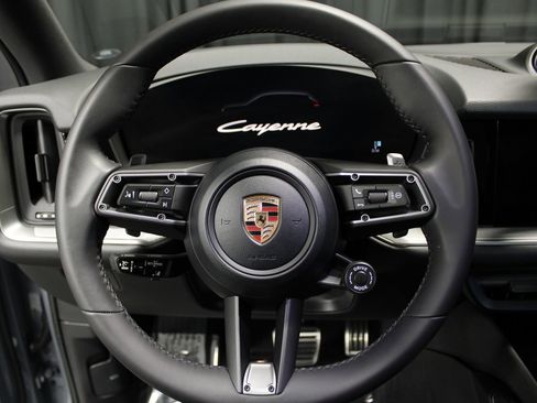 New 2026 Porsche Cayenne E-Hybrid AWD/4WD image 36