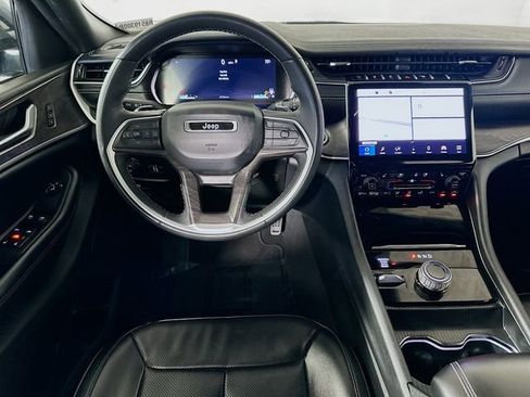 Used 2024 Jeep Grand Cherokee L Limited w/ Luxury Tech Group II image 25