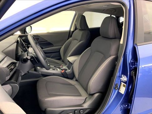 Used 2025 Subaru Crosstrek 2.5i Premium AWD/4WD image 5