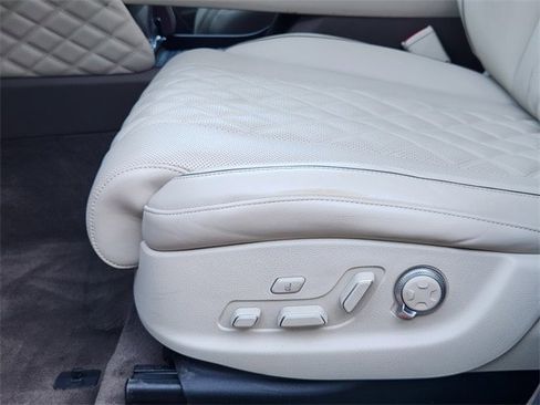 Used 2023 Genesis GV80 3.5T w/ Prestige Package image 17