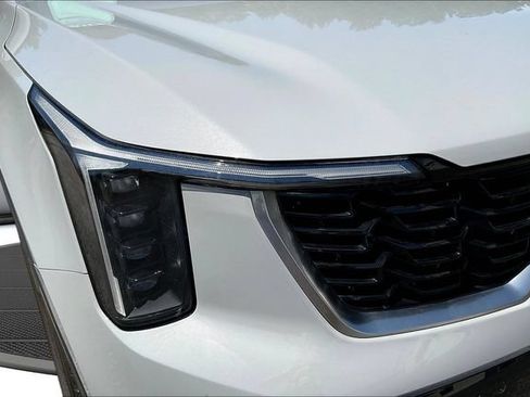 Used 2024 Kia Sorento S w/ Panoramic Sunroof Package FWD image 35