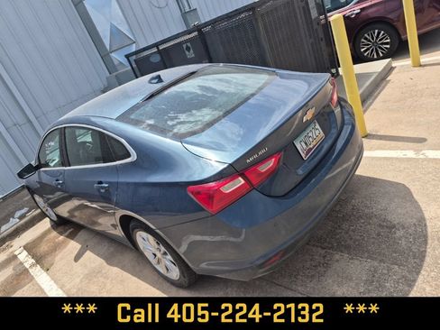 Used 2025 Chevrolet Malibu LT FWD image 12