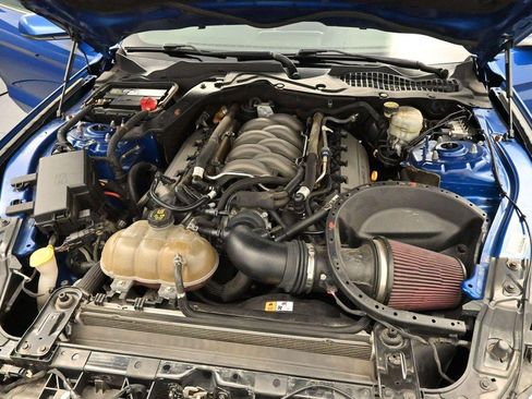 Used 2017 Ford Mustang GT Premium RWD image 31