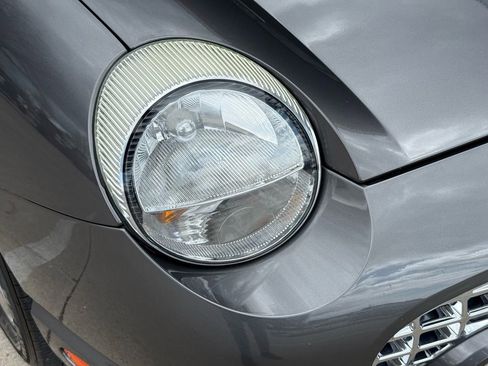 Used 2003 Ford Thunderbird RWD image 25