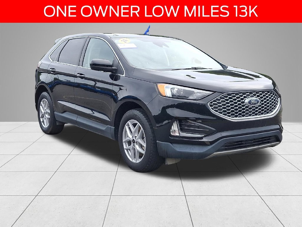Certified 2024 Ford Edge SEL w/ Convenience Package AWD/4WD image 3
