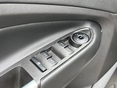 Used 2018 Ford Escape SEL FWD image 18