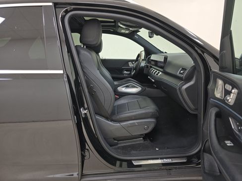 Used 2023 Mercedes-Benz GLE 350 w/ Premium Package image 13