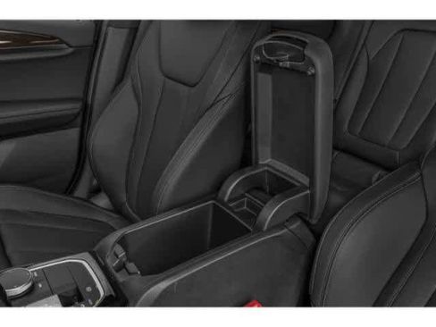 Used 2023 BMW X4 xDrive30i w/ Premium Package AWD/4WD image 16