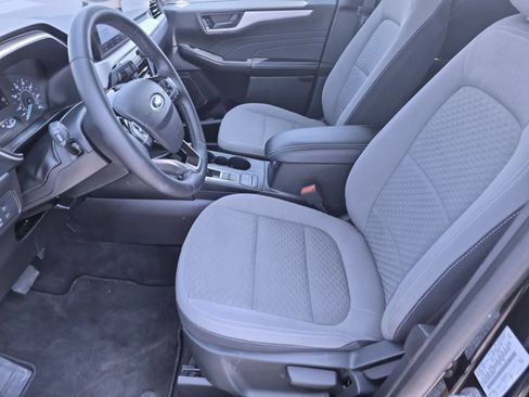 Used 2022 Ford Escape SE w/ Cold Weather Package AWD/4WD image 16