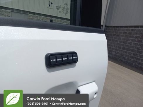 New 2025 Ford F350 Platinum w/ Tremor Off-Road Package image 39