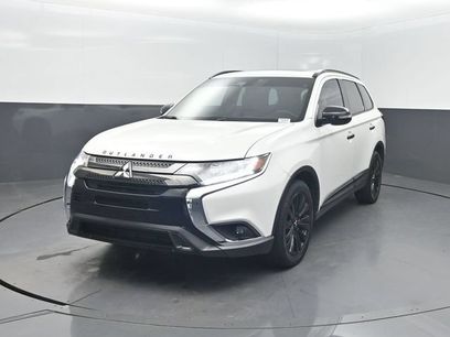 Used 2020 Mitsubishi Outlander LE