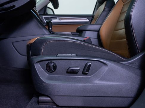 Used 2019 Volkswagen Atlas SEL Premium image 20