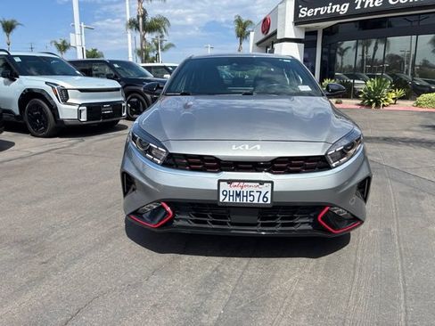 Used 2023 Kia Forte GT-Line w/ GT-Line Premium Package FWD image 2