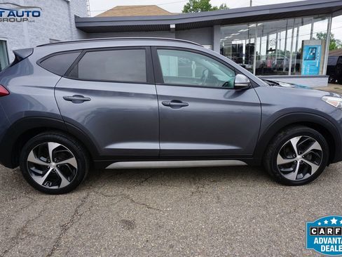 Used 2018 Hyundai Tucson Value AWD/4WD image 6