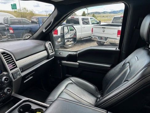 Used 2021 Ford F350 Platinum AWD/4WD image 21