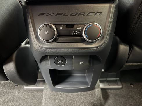 New 2026 Ford Explorer ST-Line w/ ST-Line Street Pack AWD/4WD image 25