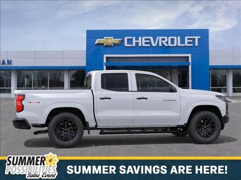 New 2026 Chevrolet Colorado W/T w/ WT Custom Package AWD/4WD image 5