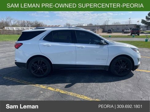 Used 2020 Chevrolet Equinox LT w/ Sport Edition image 3