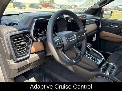 New 2026 GMC Canyon AT4 w/ Technology Plus Package AWD/4WD image 17