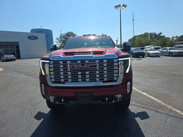 Used 2024 GMC Sierra 2500 Denali w/ Denali Reserve Package AWD/4WD image 8