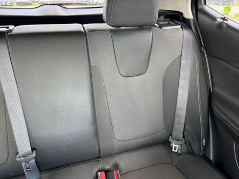 Used 2025 Buick Encore GX Preferred FWD image 33
